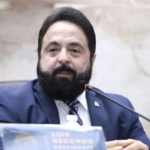 Gabriela Castellanos no tiene autoridad moral para criticarlo, según Redondo
